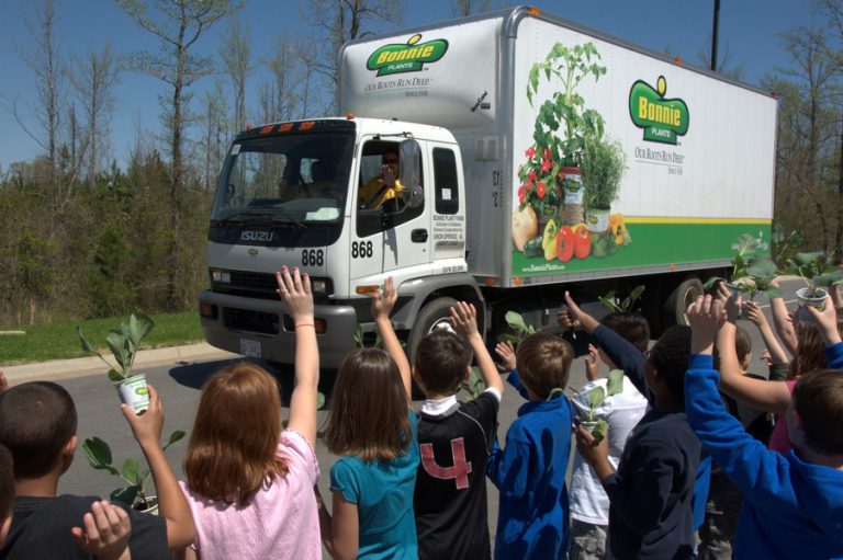 Bonnie truck with kids waiving